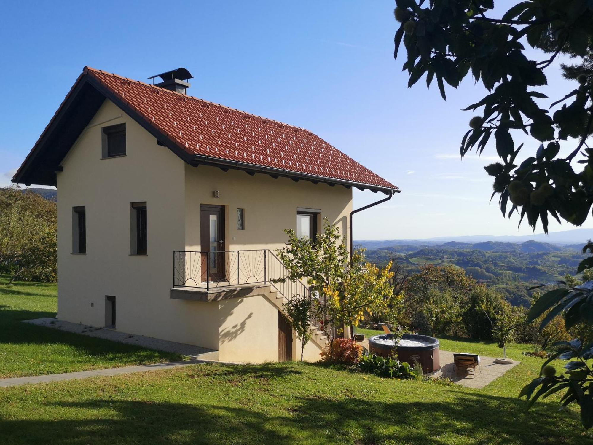 Apartma Hisa Na Ravnah With Hot Tub Pišece エクステリア 写真