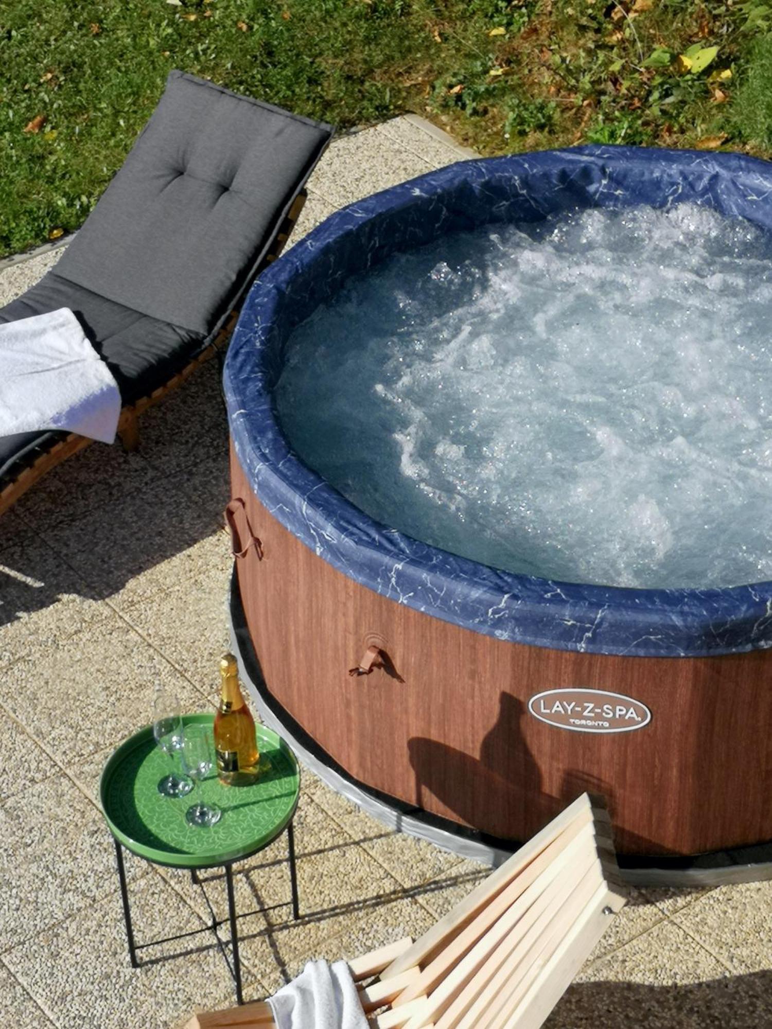 Apartma Hisa Na Ravnah With Hot Tub Pišece エクステリア 写真